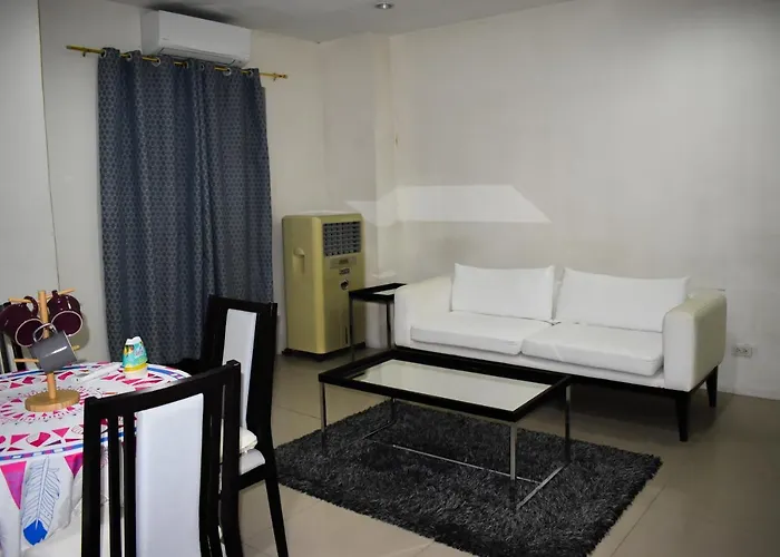 Happy Homes Hotel 2*
